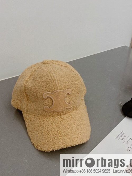Celine 2022 autumn new lamb wool cap