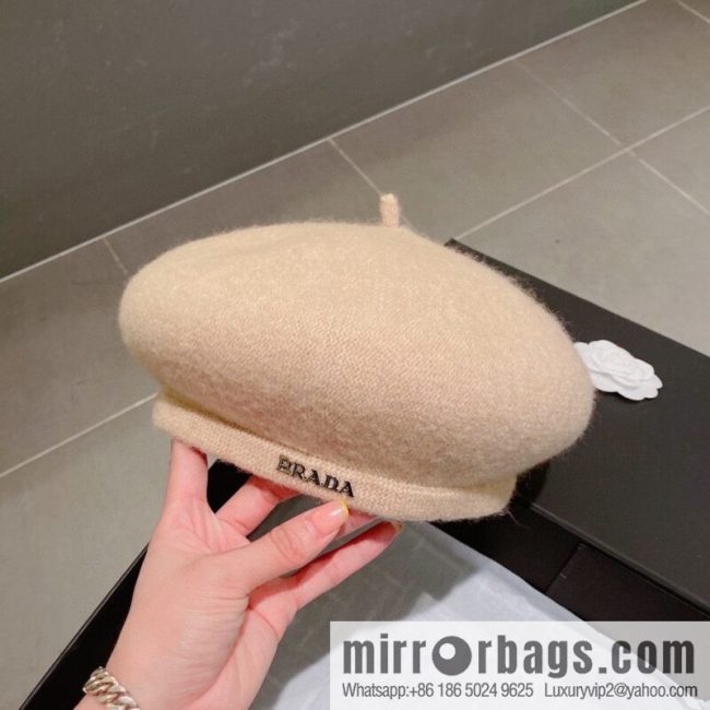 Prada 2022 autumn and winter new beret
