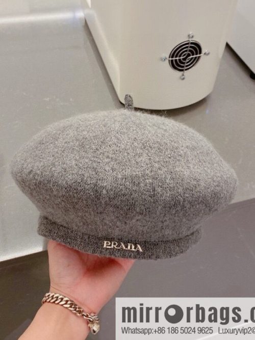 Prada 2022 autumn and winter new beret