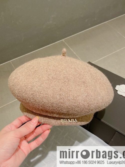 Prada 2022 autumn and winter new beret