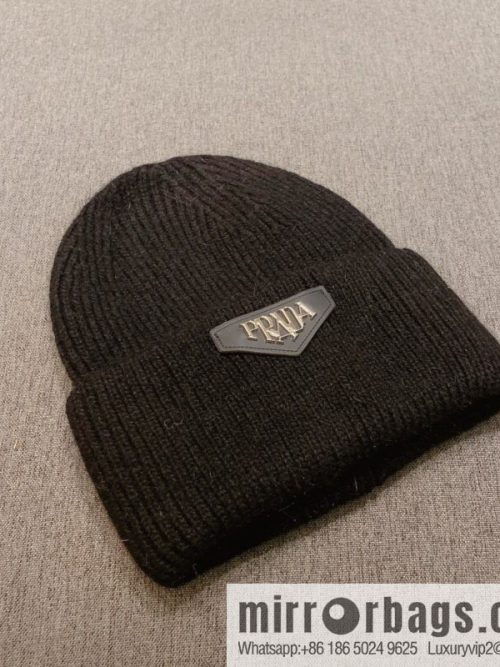 PRADA Knitted wool hat