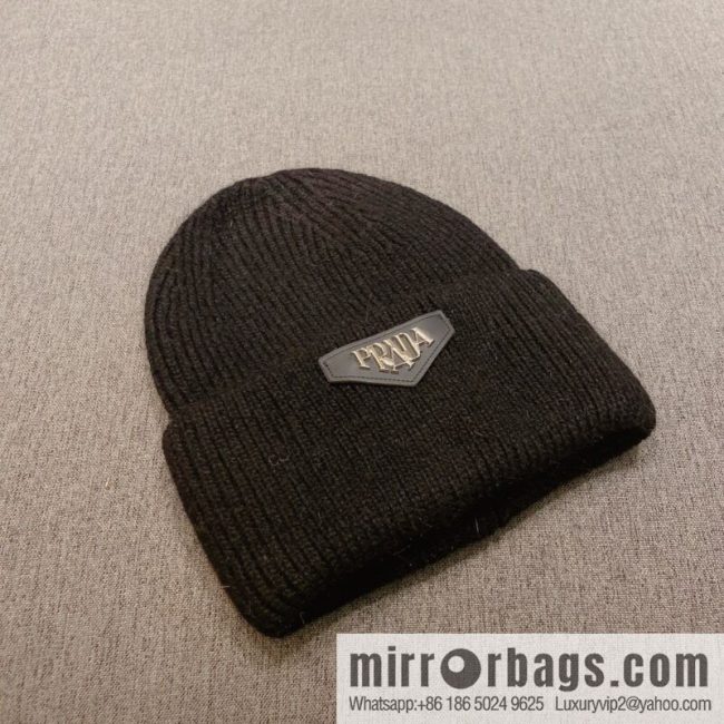 PRADA Knitted wool hat