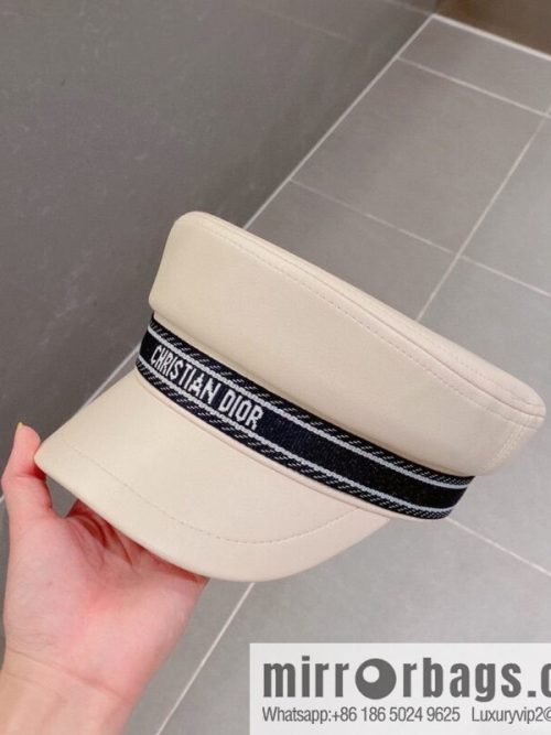Dior 2022 autumn and winter new duck tongue military cap