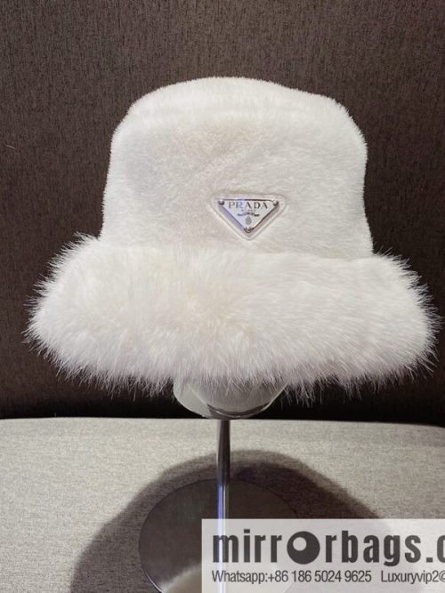 Prada 2022 autumn and winter new mink velvet thickened warm bucket hat