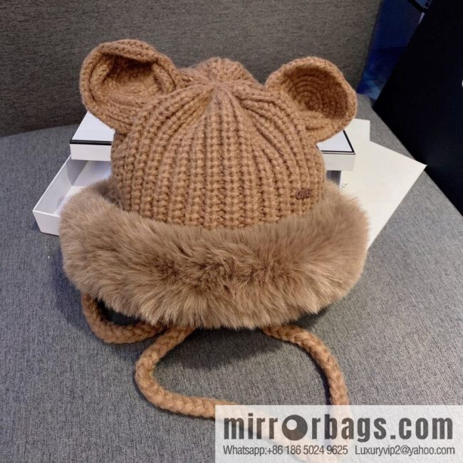 Chanel Chanel autumn and winter ear protector cold hat