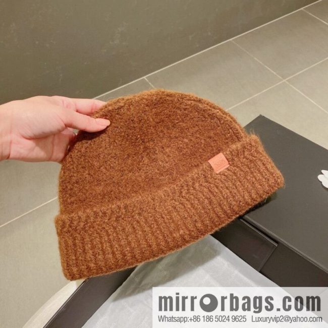 LOEWE Luo Yiwei 2022 autumn and winter new wool hat