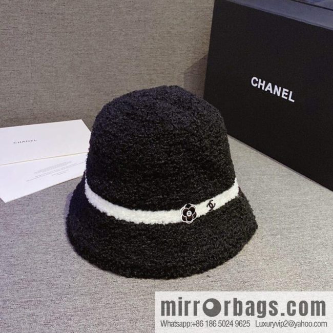 Chanel 2022 autumn and winter new lamb wool bucket hat