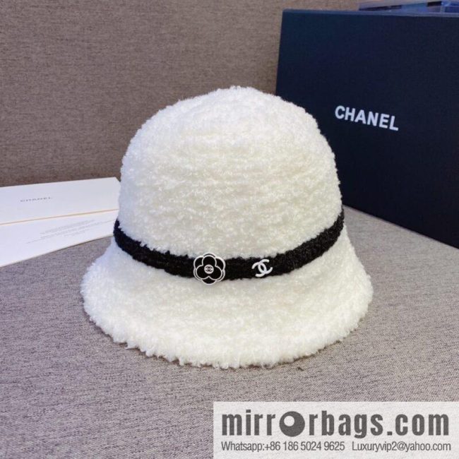Chanel 2022 autumn and winter new lamb wool bucket hat