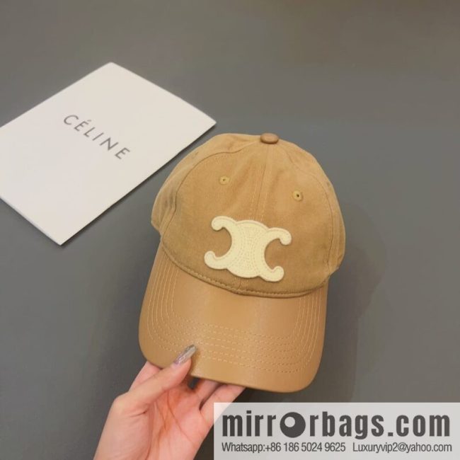 CELINE\'s new splicing baseball cap