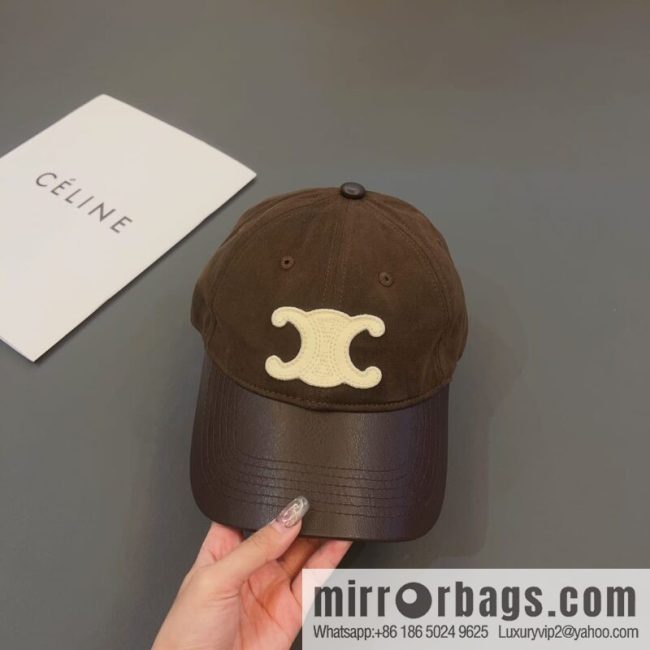 CELINE\'s new splicing baseball cap