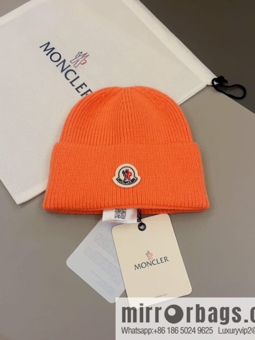 Moncler Color Unisex Knitted Hat