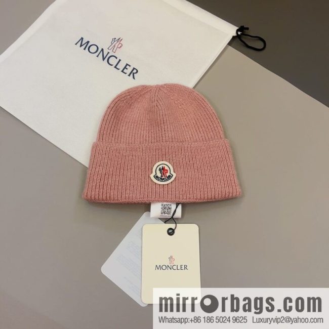 Moncler Color Unisex Knitted Hat