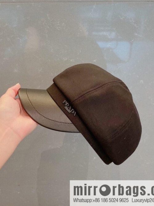PRADA Prada 2022 autumn and winter new duck tongue pumpkin hat