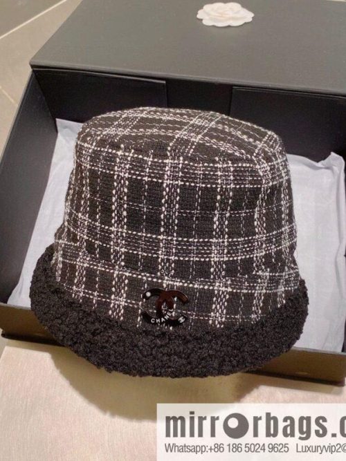 Chanel 2022 autumn and winter new plaid bucket hat
