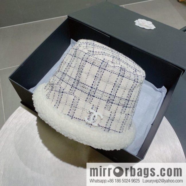 Chanel 2022 autumn and winter new plaid bucket hat