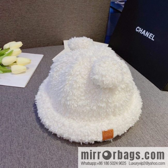 LOEWE 2022 autumn and winter new lamb wool bucket hat