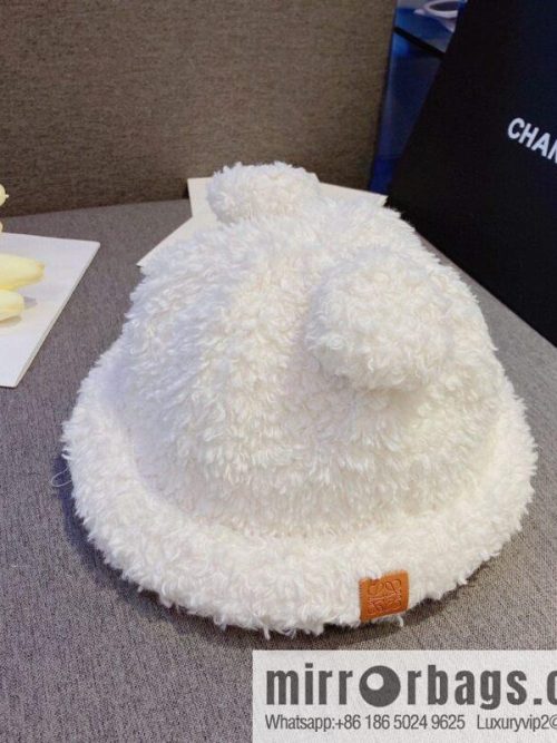 LOEWE 2022 autumn and winter new lamb wool bucket hat