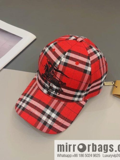 Burberry unisex checked baseball cap