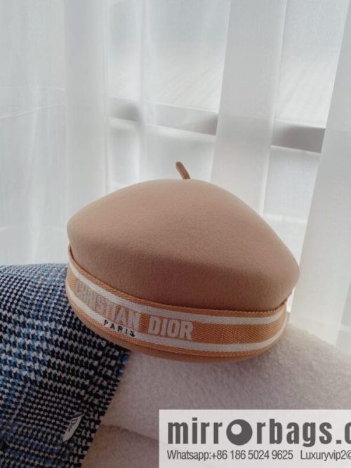 Dior 22 new wool beret