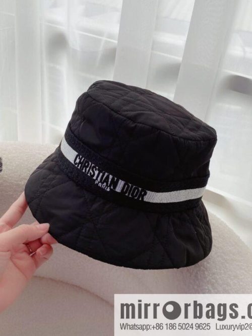 Dior 22 years old new diamond bucket hat