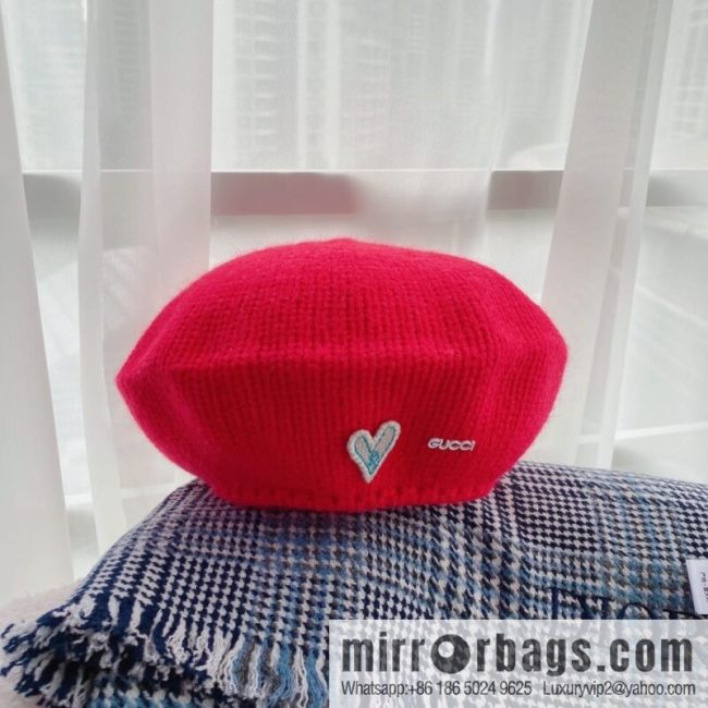 Gucci Gucci 22 years old new knitted beret