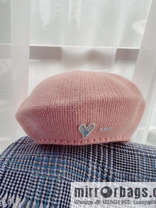 Gucci Gucci 22 years old new knitted beret