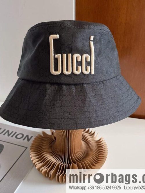 GUCCI Gucci new original bucket hat