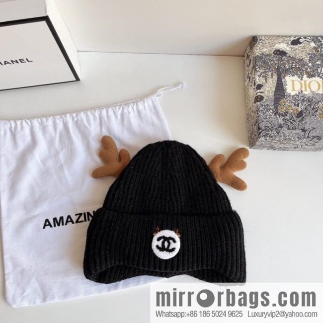 Chanel 2022 autumn and winter new Christmas series plush wool hat
