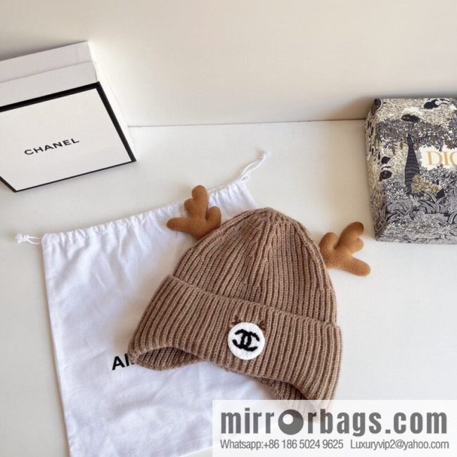 Chanel 2022 autumn and winter new Christmas series plush wool hat