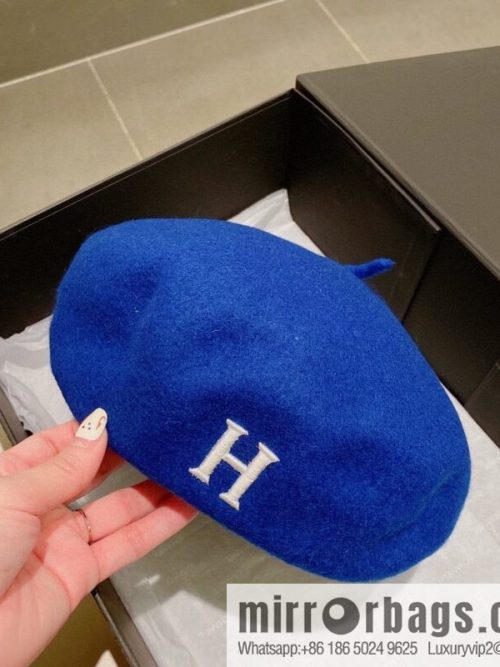 HERMES new beret for autumn and winter 2022