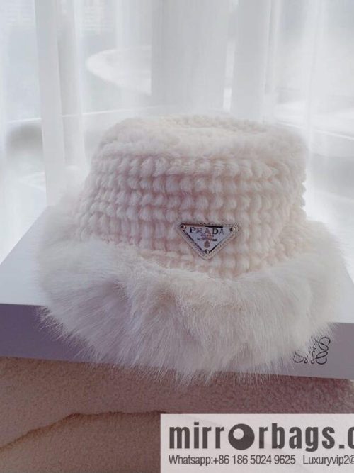 PRADA autumn and winter warm bucket hat