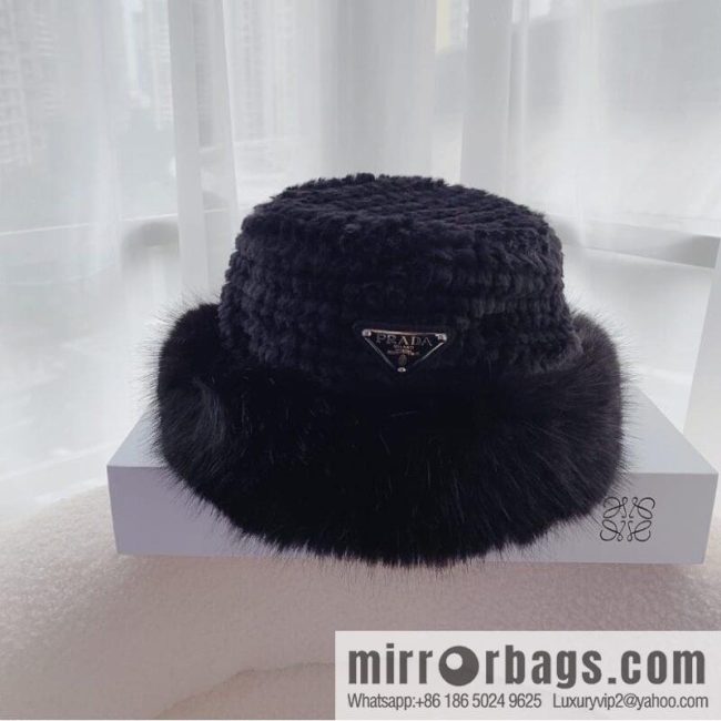 PRADA autumn and winter warm bucket hat