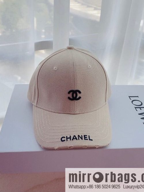 Chanel Chanel Autumn Unisex Cap