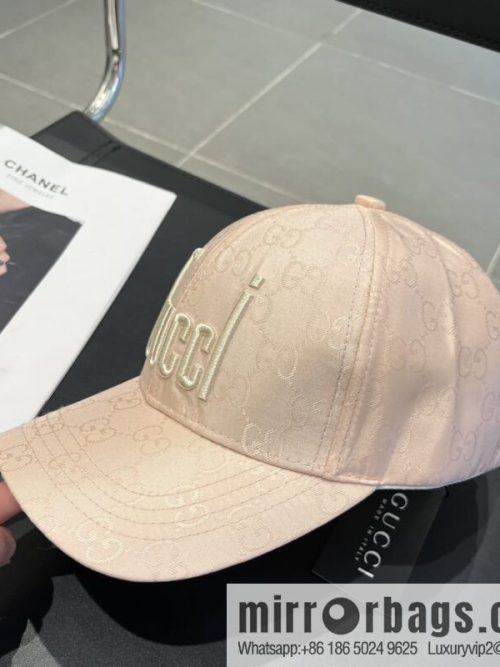 Gucci Gucci Spring/Summer 2023 New Baseball Cap