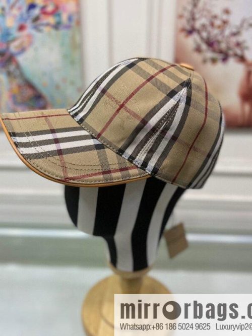 Burberry Burberry Dark Rider Unisex Baseball Cap