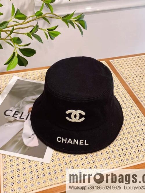 Chanel original single embroidered bucket hat