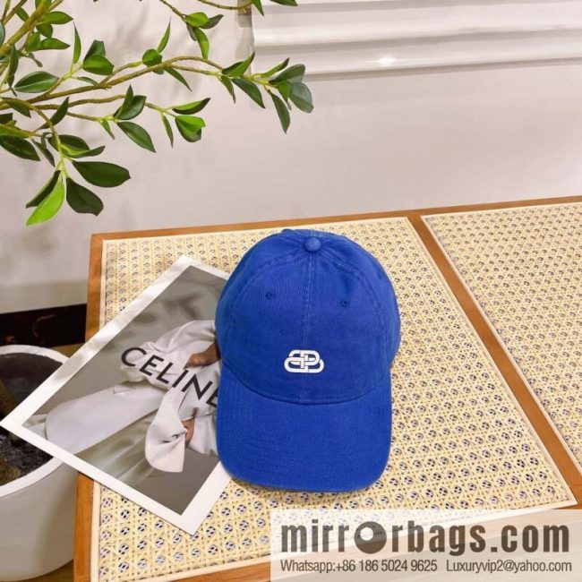 Balenciaga three-dimensional relief unisex baseball cap