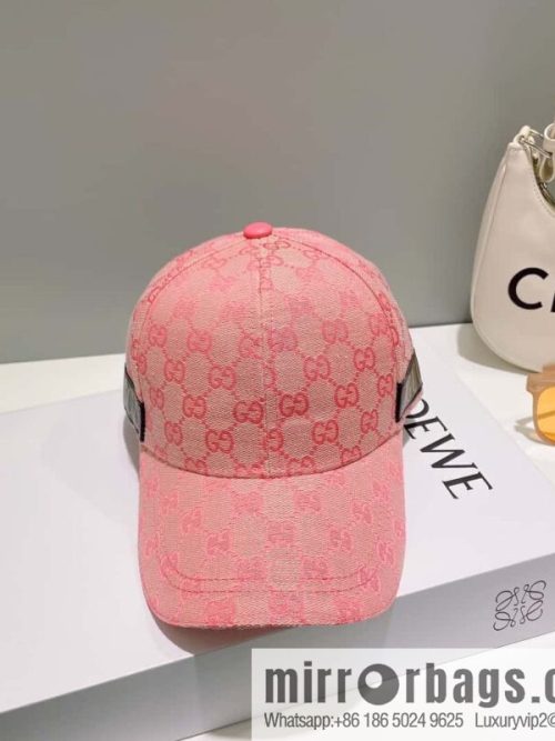 GUCCI Gucci Original Canvas Classic Baseball Cap