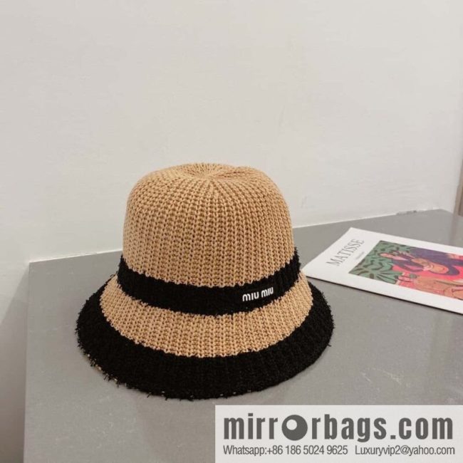 Miumiu Miu Miu spring and autumn 23-year-old knitted top hat