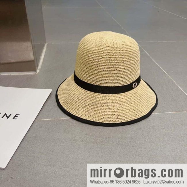 Dior Dior\'s new Lafite straw hat in summer