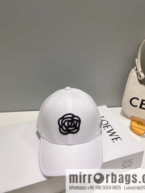 CHANEL Chanel logo Xiaoxiang classic simple new baseball cap
