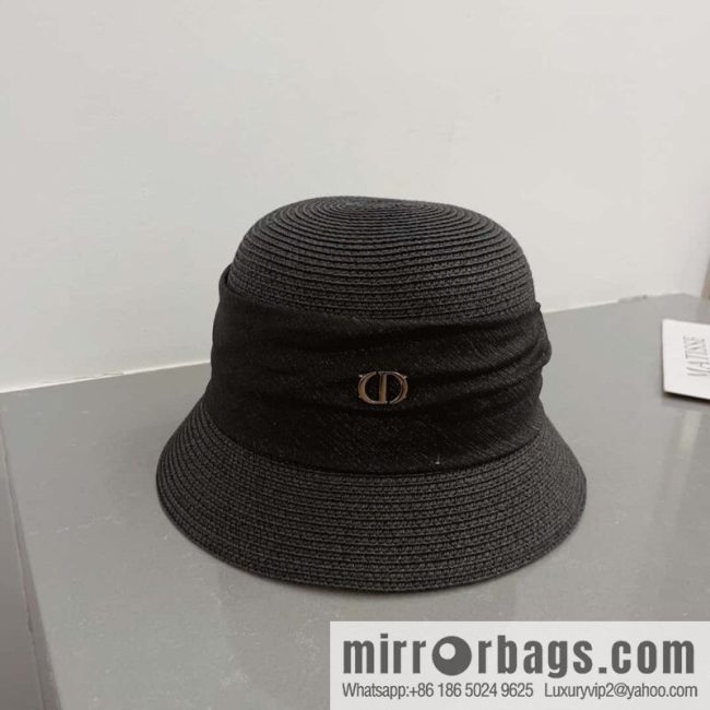 Dior\'s new straw hat