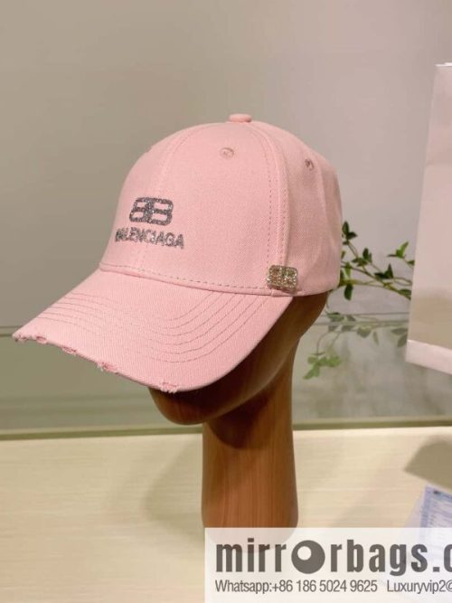 Balenciaga Balenciaga\'s new couple baseball cap