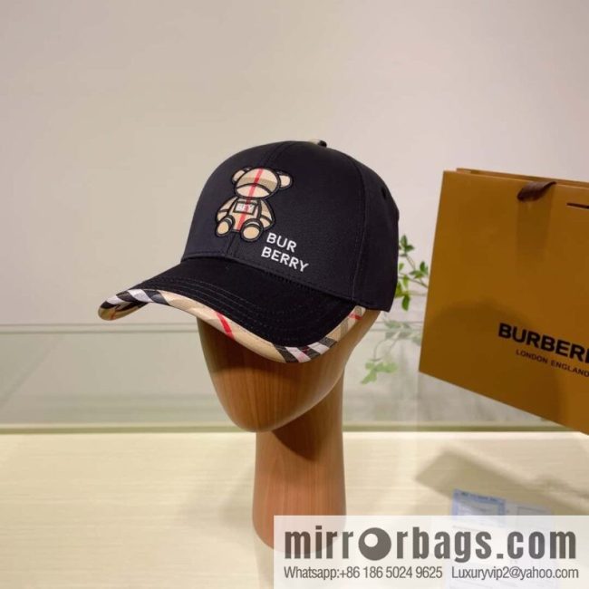 Burberry Burberry three-dimensional embroidery original baseball cap