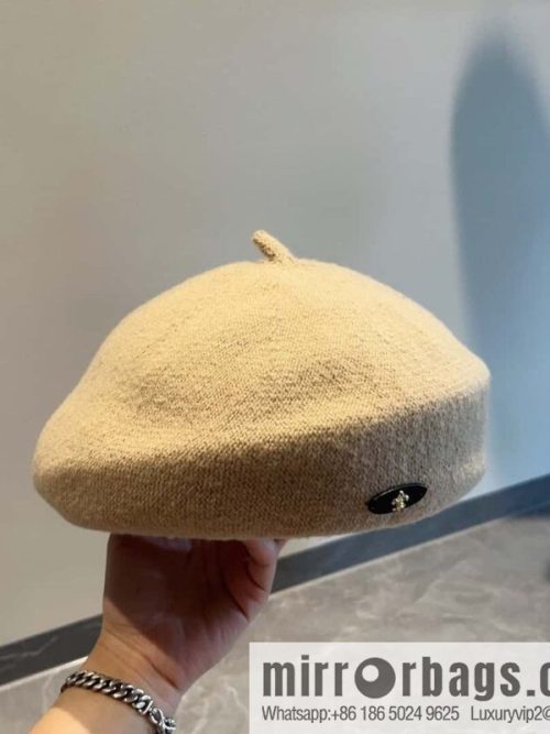 Croxin autumn and winter knitted beret