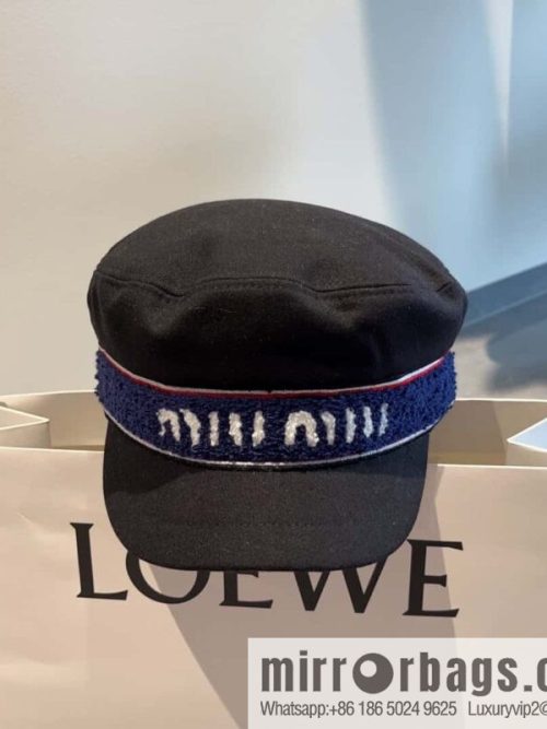 Miu miumiu duck tongue military cap