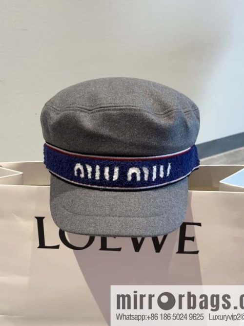 Miu miumiu duck tongue military cap