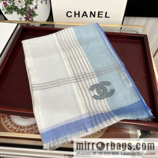 CHANEL Chanel cashmere scarf - Image 3