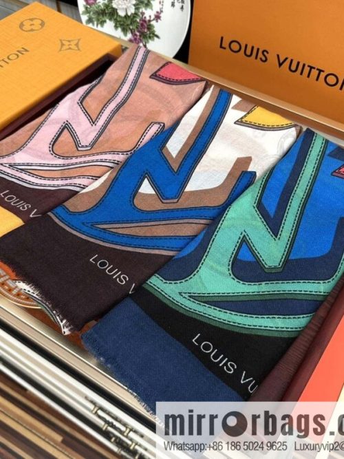 LV Louis Vuitton printed cashmere scarf