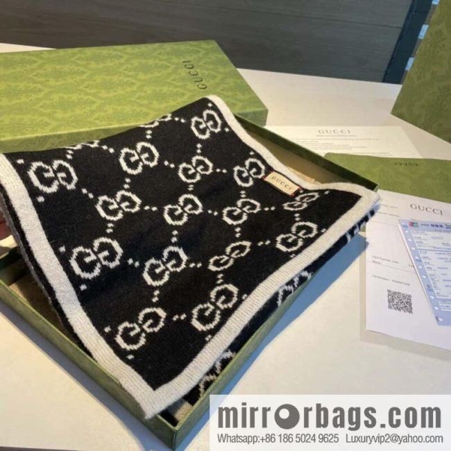 GUCCI Gucci double-sided jacquard classic cashmere scarf - Image 3